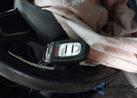 2015 Audi Q5 2.0T Premium z USA, uszkodzony, nr VIN WA1LFAFPXFA037298